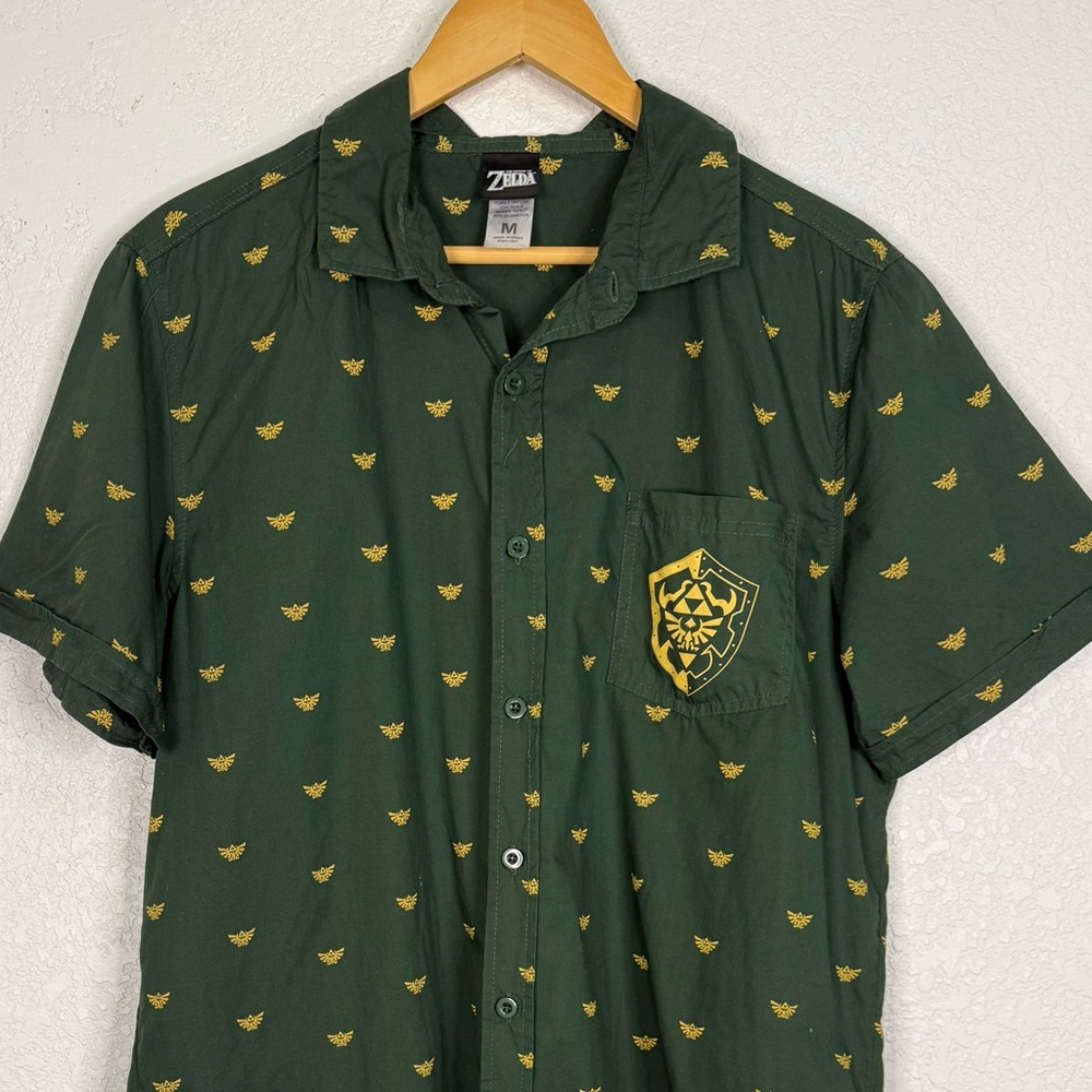 Legend of Zelda Green & Yellow all over print Casual Button Down Shirt Novelty - Picture 2 of 5